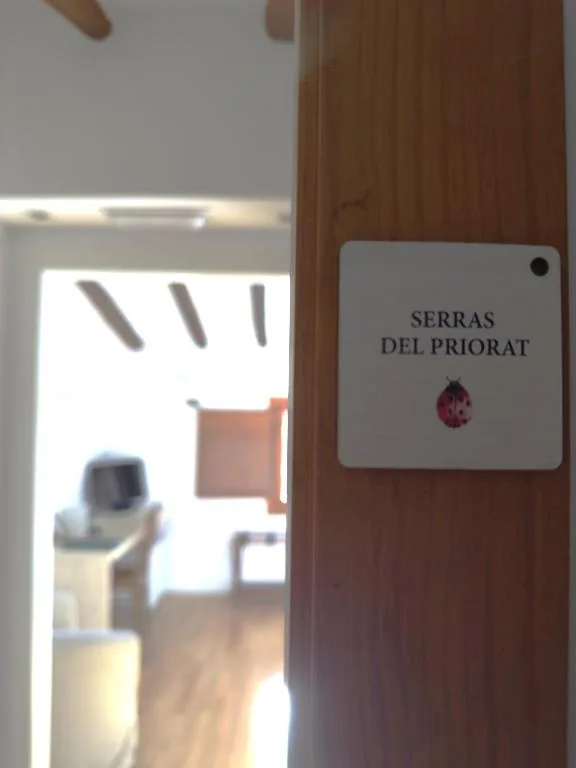 Chambre double avec salle de bains privative - 1 ou 2 lits — Clos Figueras