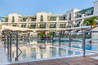 Club del Carmen — Foto 4