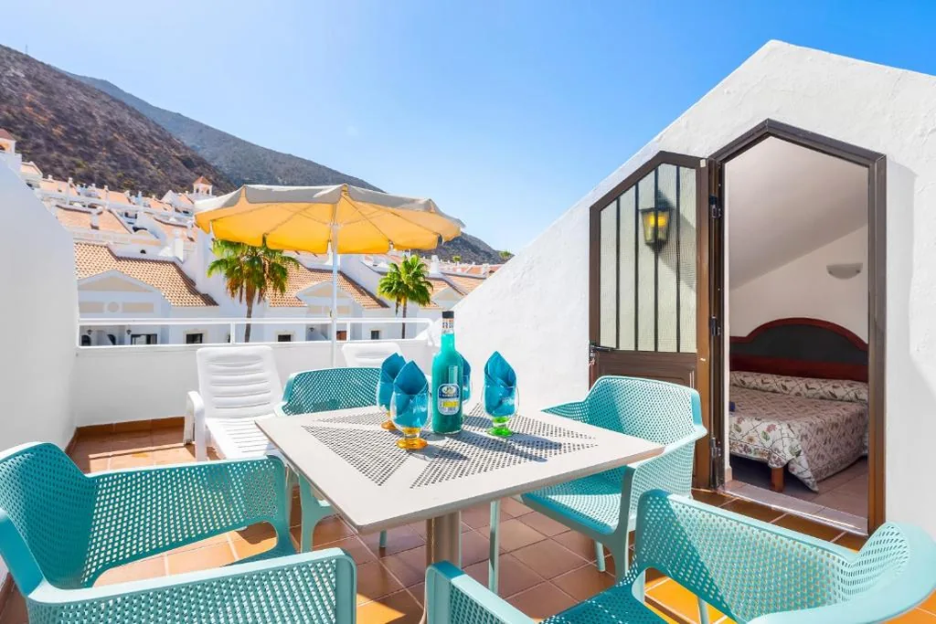 Duplex with Mountain View and Solarium — Club Tenerife Apartments