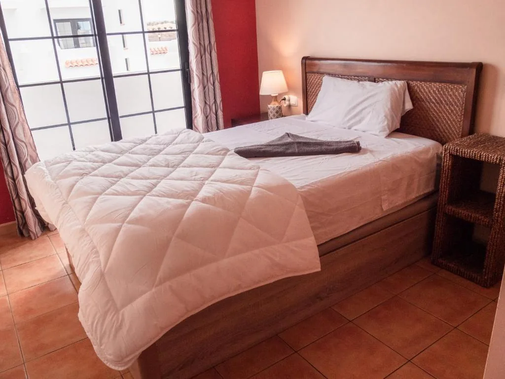 Camera Matrimoniale con balcone — Coco Surfhouse - Coworking Coliving