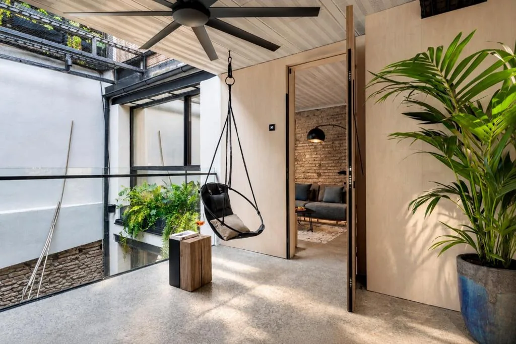 Design Studio (accessible) — Coeo Despertar Rooftop Terrace Exclusive Apartments