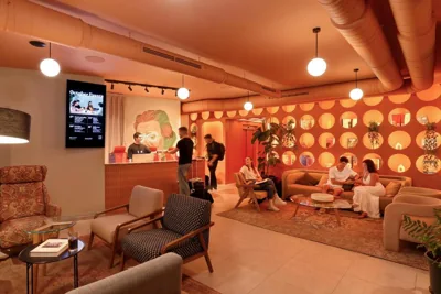 Coeo Hernan Ruiz Rooftop Pool Hostel — 写真 2
