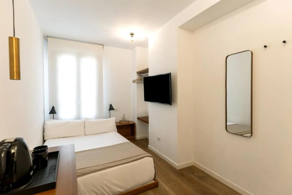 Economy Double Room — Colectia Stays Atocha