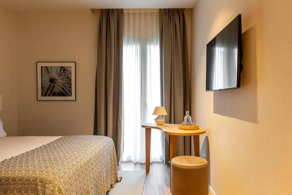 Habitación Doble Deluxe — Colectia Stays Gran Vía
