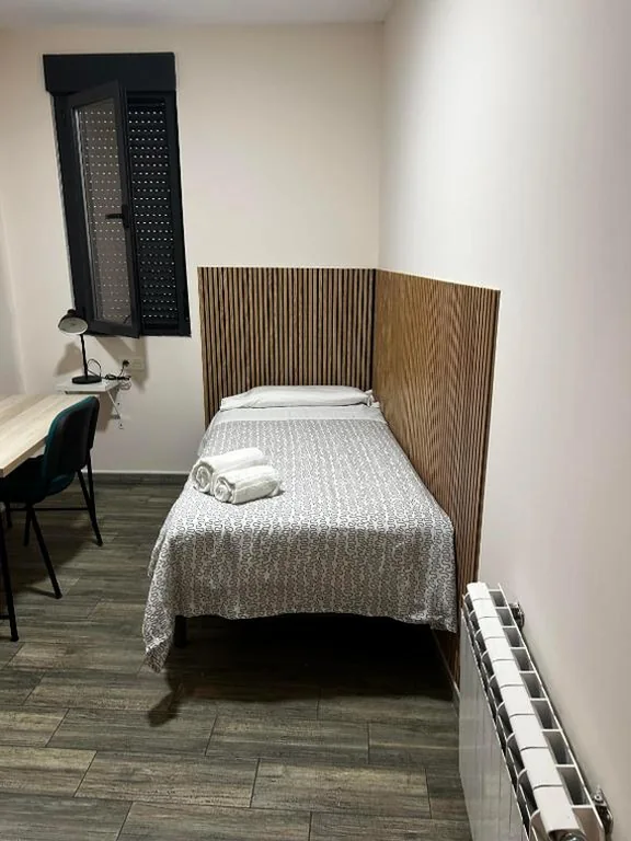 シングルルーム — Coliving Leon