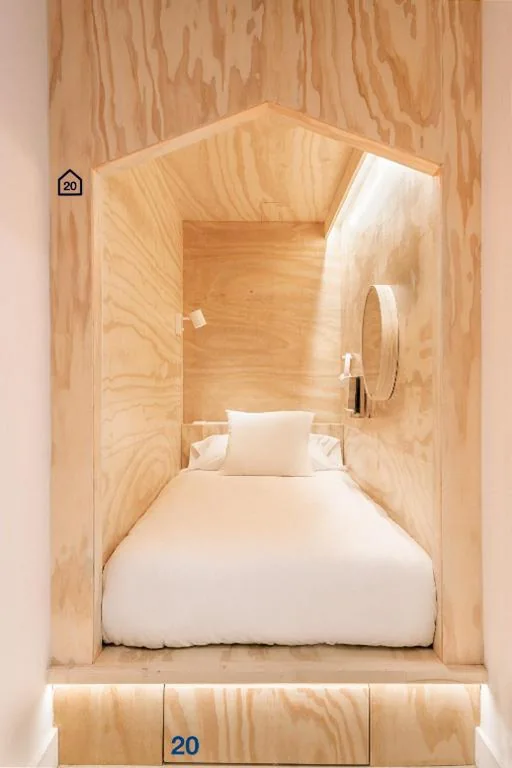 Letto singolo in dormitorio condiviso — Colo Colo Hostel Valencia - Single Private Beds