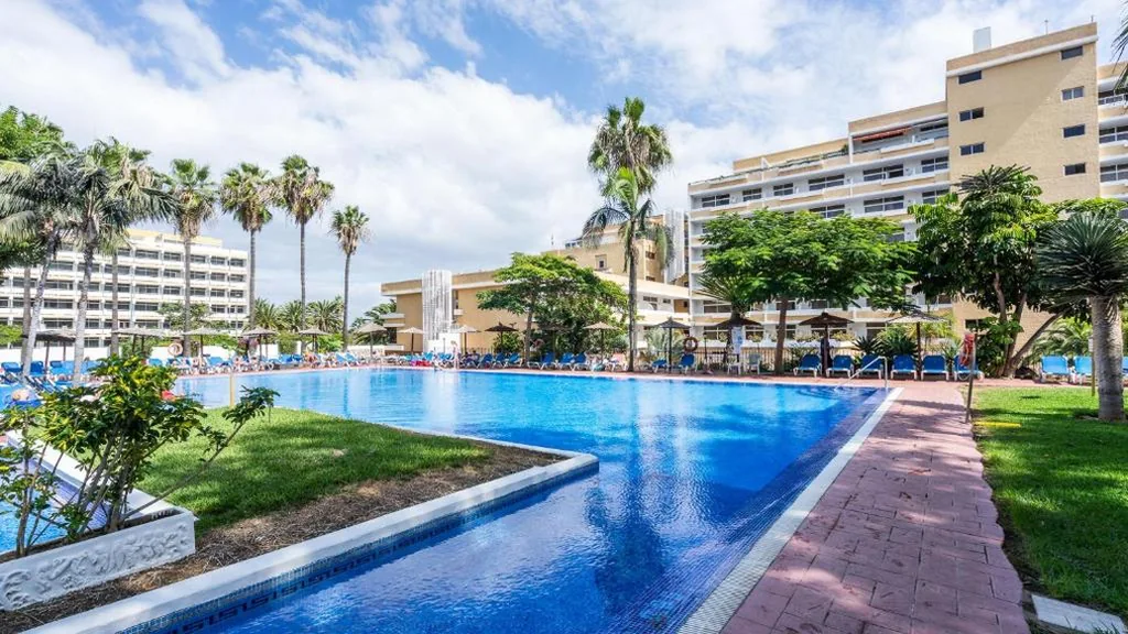 Complejo BLUESEA Puerto Resort compuesto por Hotel Canarife y Bonanza Palace