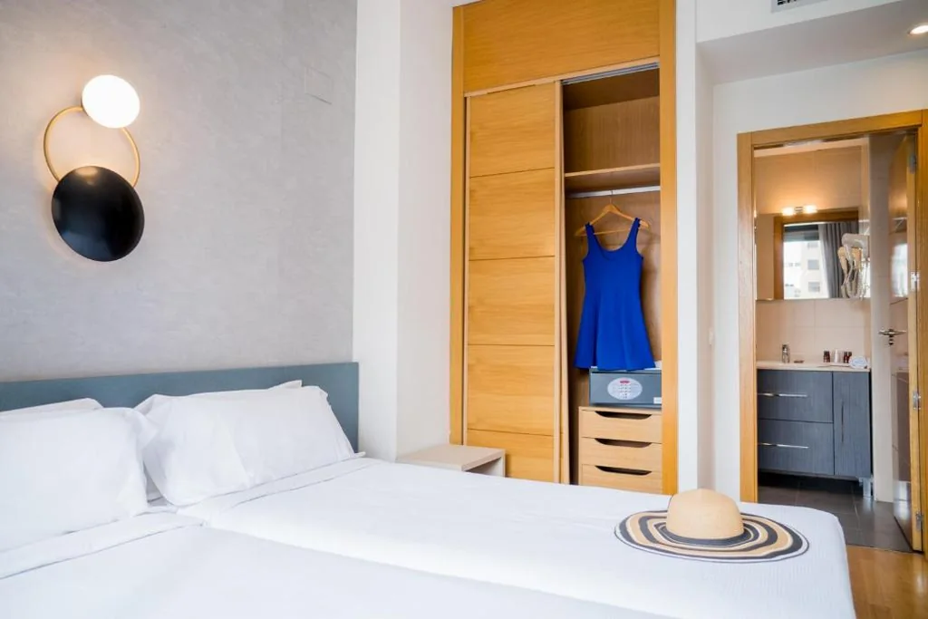 一卧室套房（3 位成人） — Compostela Suites
