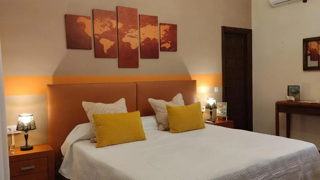 Habitación Doble Económica — Convento de Lillo