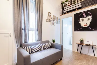 Cool Loft AutoCheck CENTER HISTORIC — foto 5