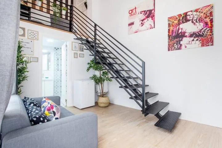 Habitación Doble con baño privado — Cool Loft AutoCheck CENTER HISTORIC