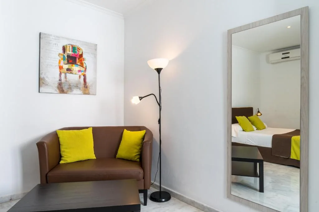 Suite Junior — Cool Sevilla Hotel