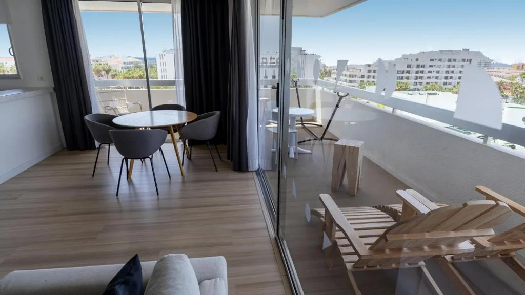 Suite con vistas al mar — Coral Suites & Spa - Adults Only
