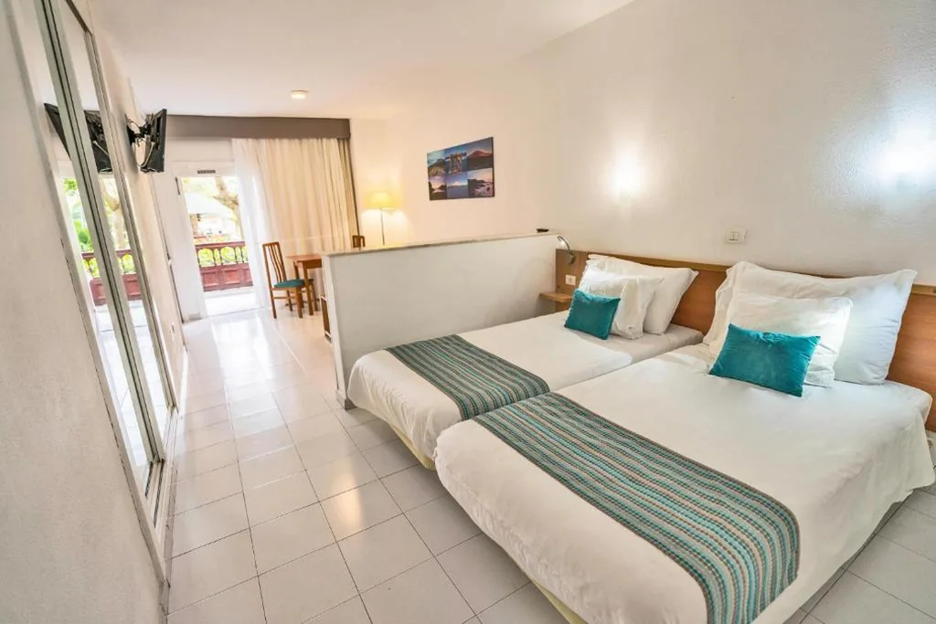Junior-Suite mit Poolblick (2 Erwachsene) — Coral Teide Mar