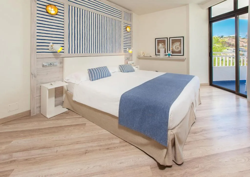 Senior Suite — Corallium Beach by Lopesan Hotels - Adults Only
