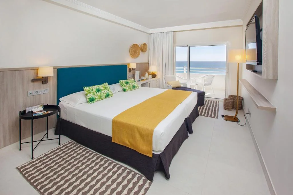 Deluxe Tweepersoonskamer met uitzicht — Corallium Dunamar by Lopesan Hotels - Adults Only