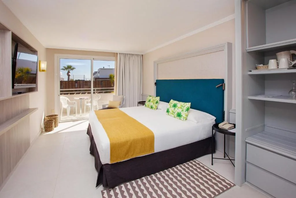 Standaard Tweepersoonskamer — Corallium Dunamar by Lopesan Hotels - Adults Only