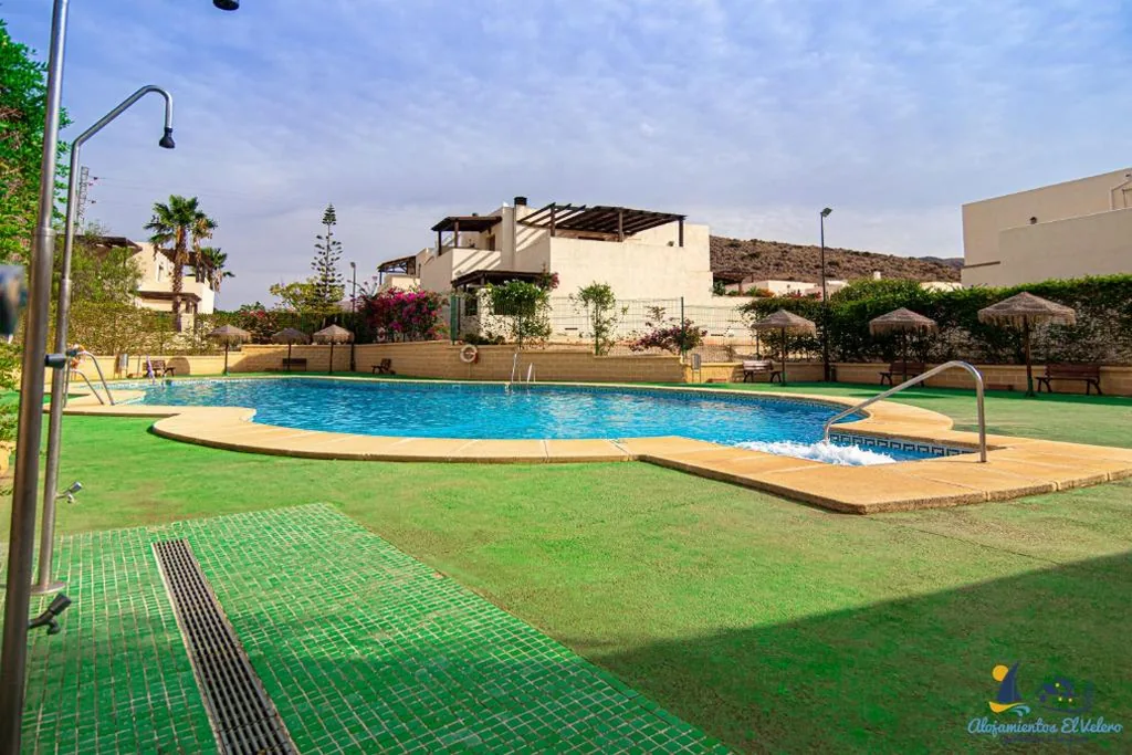Villa Superior — "Cortijo La Jarana" con Piscina para 6 personas en Cabo de Gata