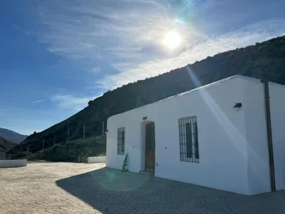 Cortijo MAMANGUEÑA PISCINA Y CUEVA — foto 9