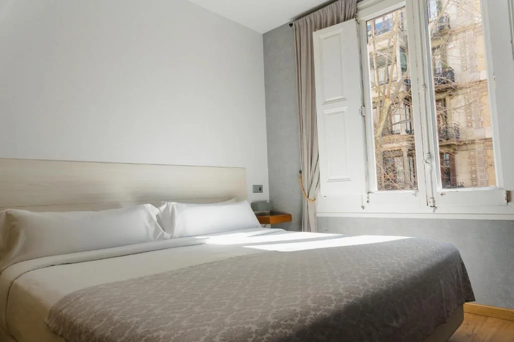 Habitación Doble Grande - 1 o 2 camas — Cosmopolitan Boutique Rambla by Blossom Hotels