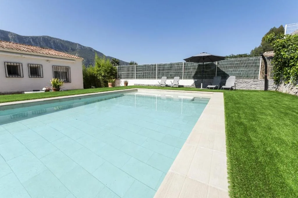 Villa mit 3 Schlafzimmern — Cova de l'Aire