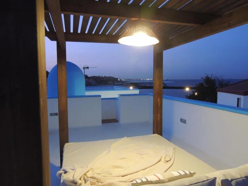 COZY, Beach House , by MAHBOVILLAS