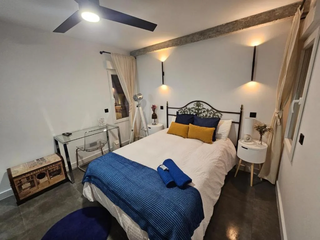 Cozy private room with shower #1