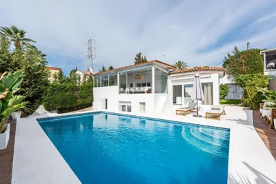 Cozy Villa With Pool In Marbella Nueva Andalucia — 写真 4