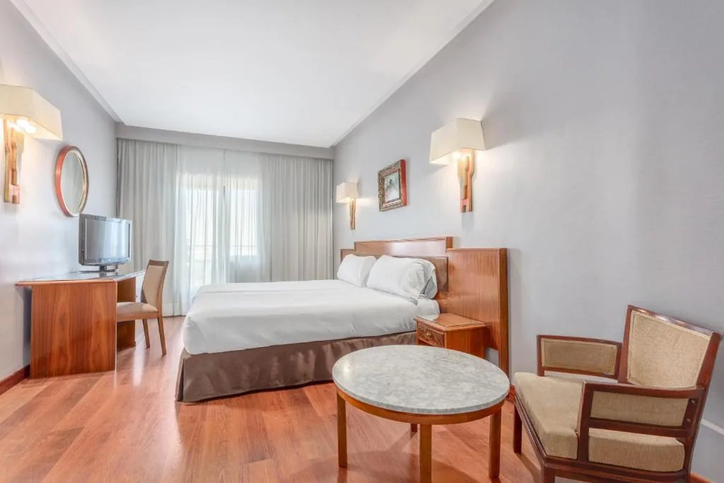 Habitación Superior - 1 cama grande — Crisol Regio