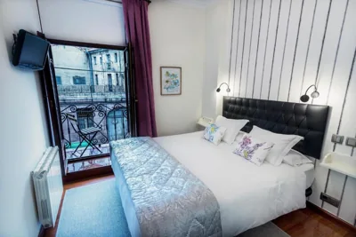 Cuatro Caminos Rooms — Foto 6