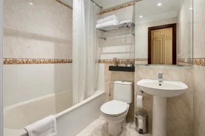 Cuatro Caminos Rooms — Foto 11