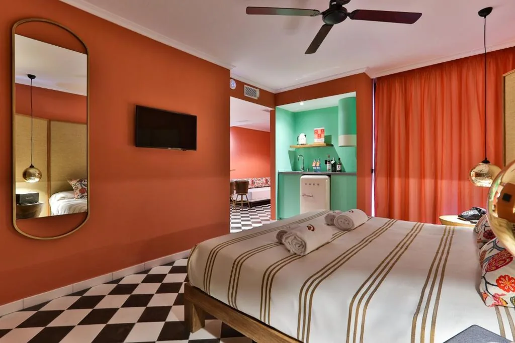 Suite — Cubanito Ibiza