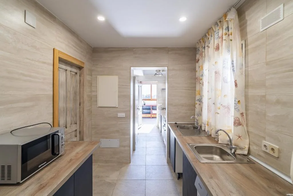Chambre quadruple avec terrasse — Cubo's NAZ Country Resort