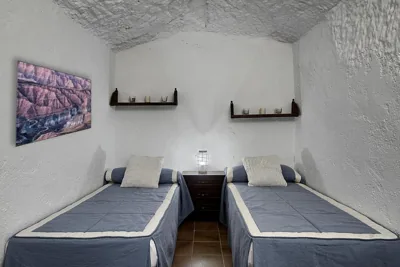 Cueva Alcázar — Foto 2