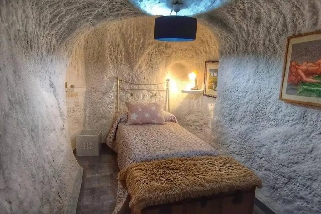 Cueva La Loli