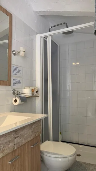 Cueva Romana, Solo Adultos, Apto para Nudistas — foto 11