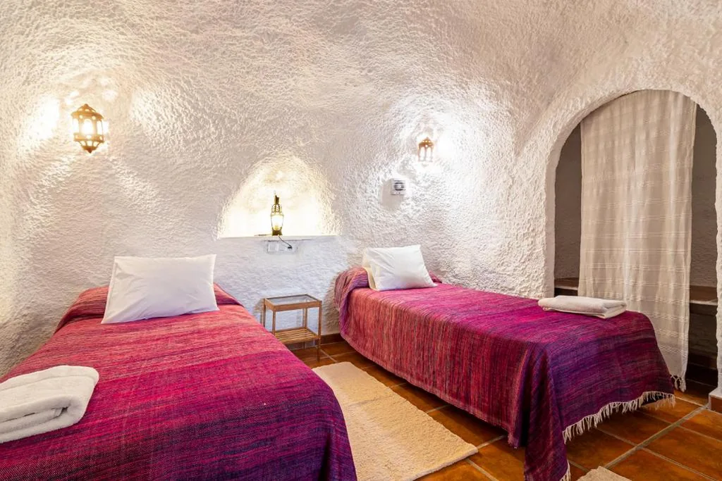 Cuevas El Abanico - VTAR vivienda turística de alojamiento rural