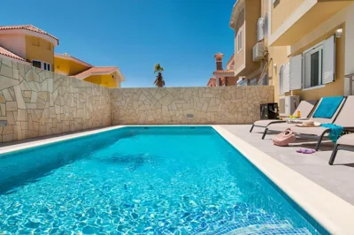 Curie with Pool by VillaGranCanaria — foto 9