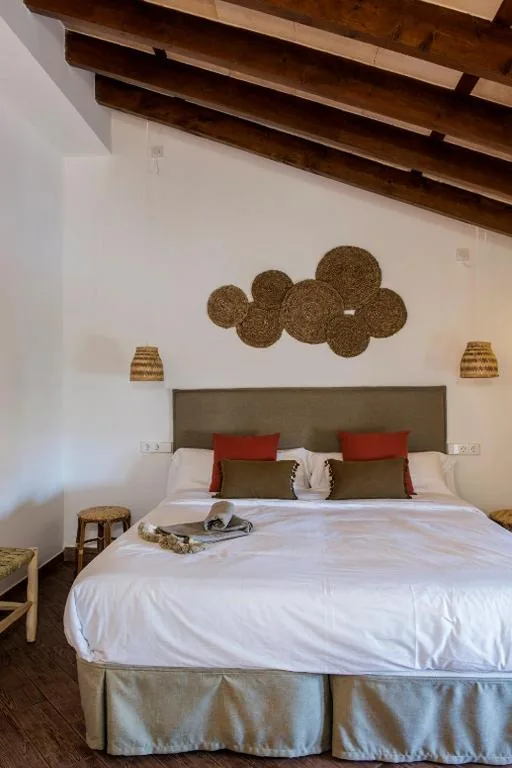 Chambre Double Petite — Curolla Petit Hotel