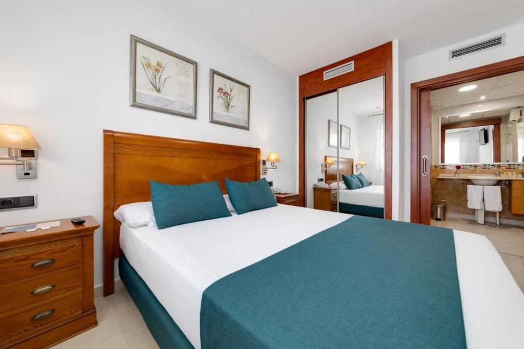 Suite Júnior (2 pessoas) — Daniya Denia Spa & Business 4*