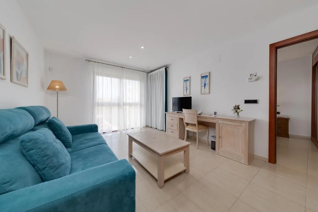 Suite Júnior com vista para o jardim — Daniya Denia Spa & Business 4*