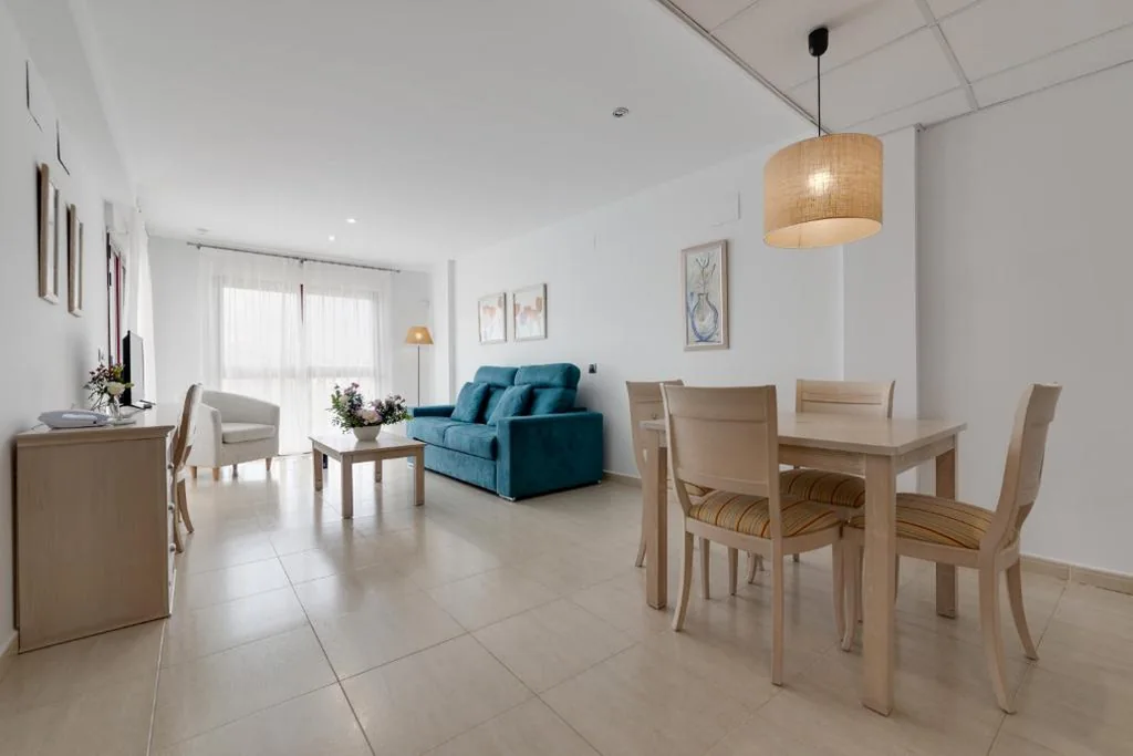 Suite Júnior Familiar — Daniya Denia Spa & Business 4*