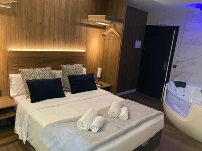 DAOS Suites & Terrace Marbella — foto 9