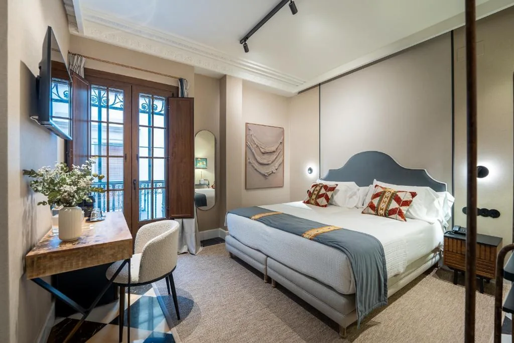 Habitación Doble Estándar - 1 o 2 camas — De Domínguez Hotel Boutique