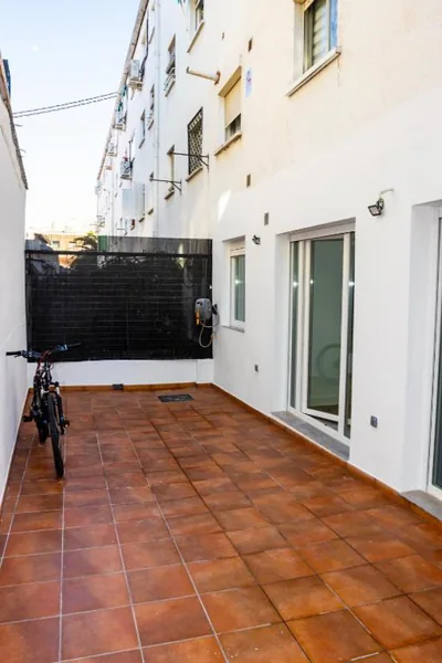 Deluxe A2 Centro Pozuelo de Alarcón — Foto 6
