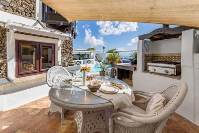 Deluxe designer historic villa Via Lactea, Panoramic sea views, Own private heated pool and subtropical garden — 写真 5
