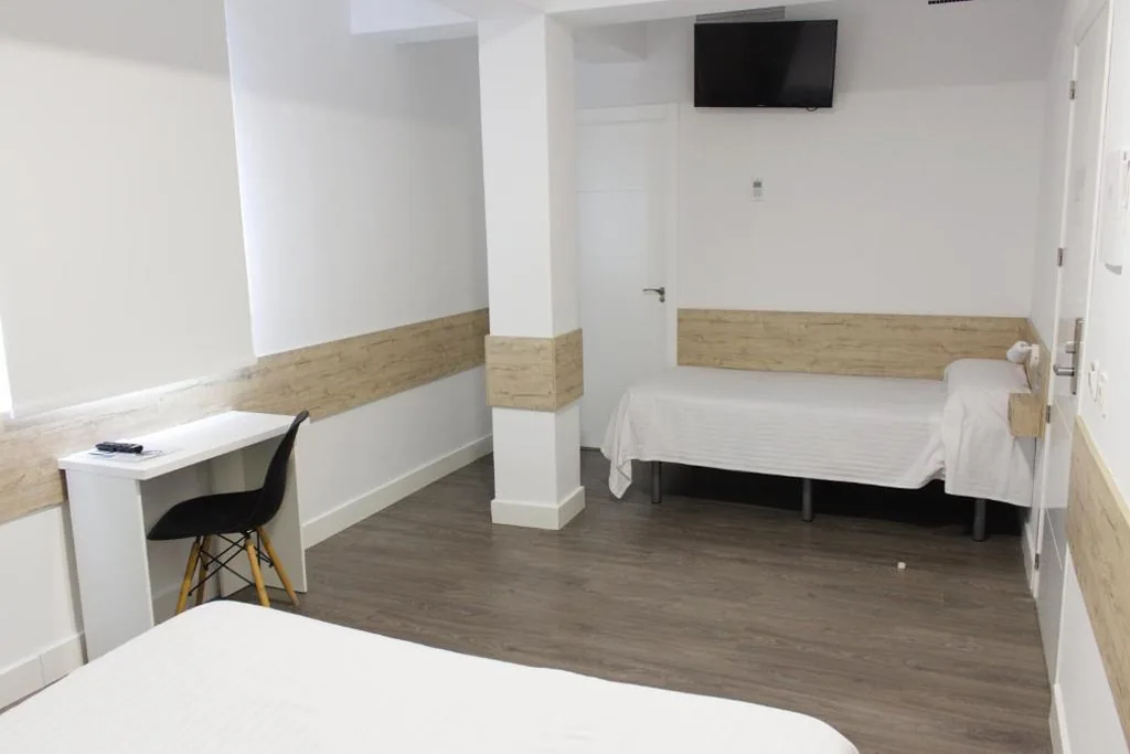 Deluxe 家庭间 — Deluxe Hostels & Suites Merida
