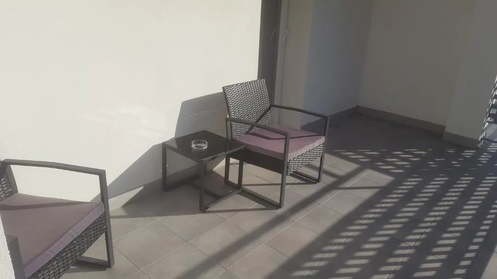Deluxe 阳台单人间 — Deluxe Hostels & Suites Merida
