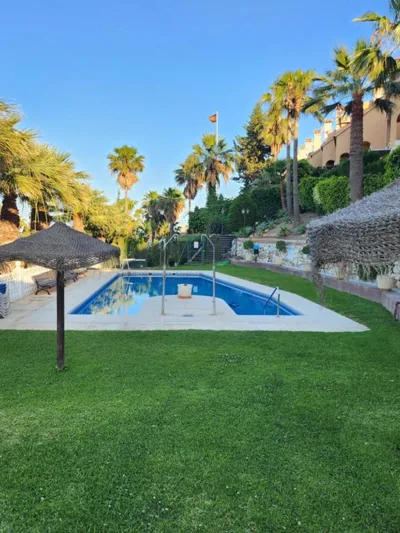 DELUXE Studio ATHOS 50 MP Garden patio BENALMADENA Golf & Beach — Foto 3