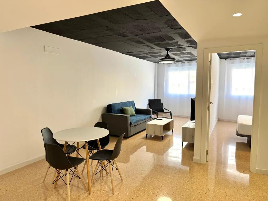 公寓 — Deshoras Apartments